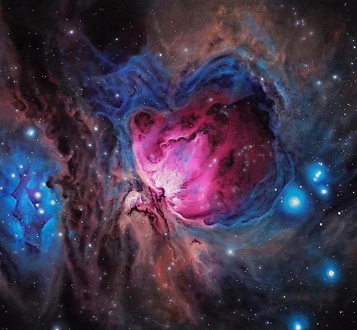 Artist Quits Desk Job To Create Mesmerizing Space Paintings, 4.5 Years Later, Her Portfolio Is Beautiful And Massive (39 Pics)