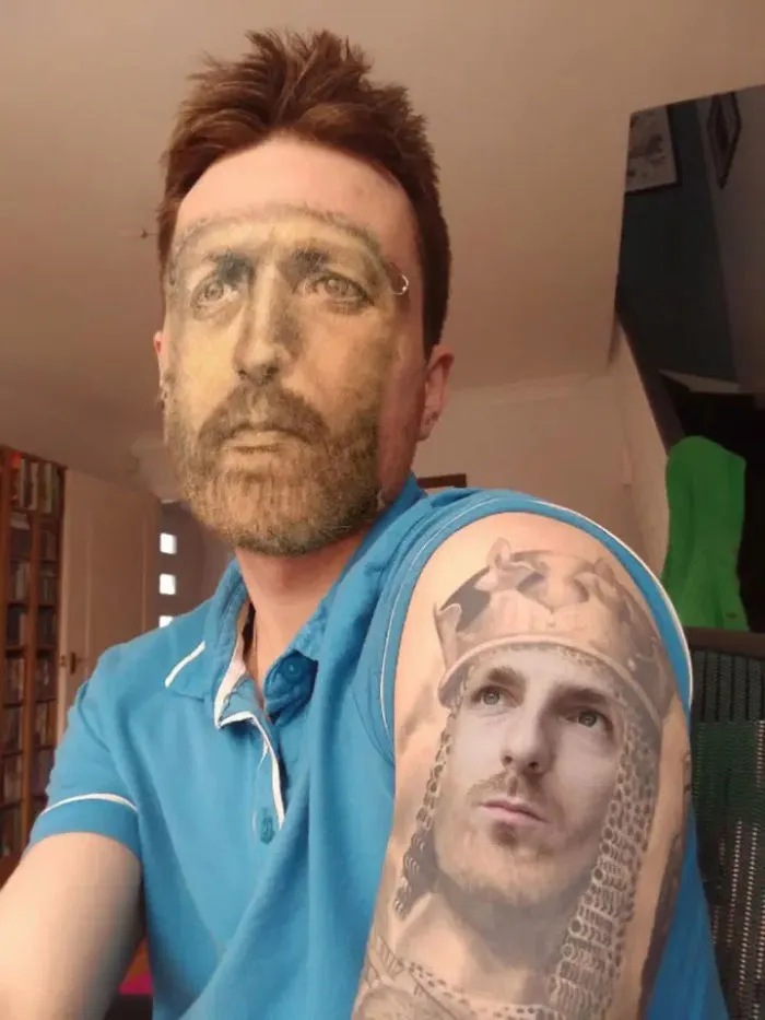 People Are Face Swapping Tattoos On Their Body, And Here Are 30 Unsettling Results