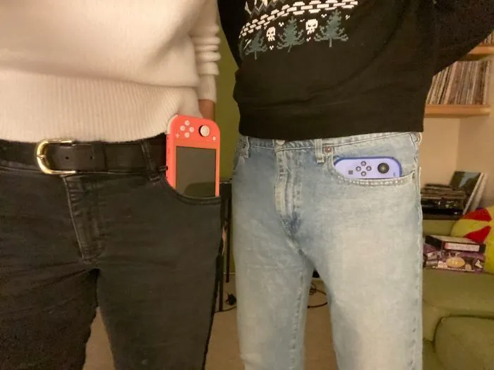 Women’s Pockets Can Fit Less Than Half Of A Switch Lite, Whereas Men’s Pockets Can Fit A Whole Switch
