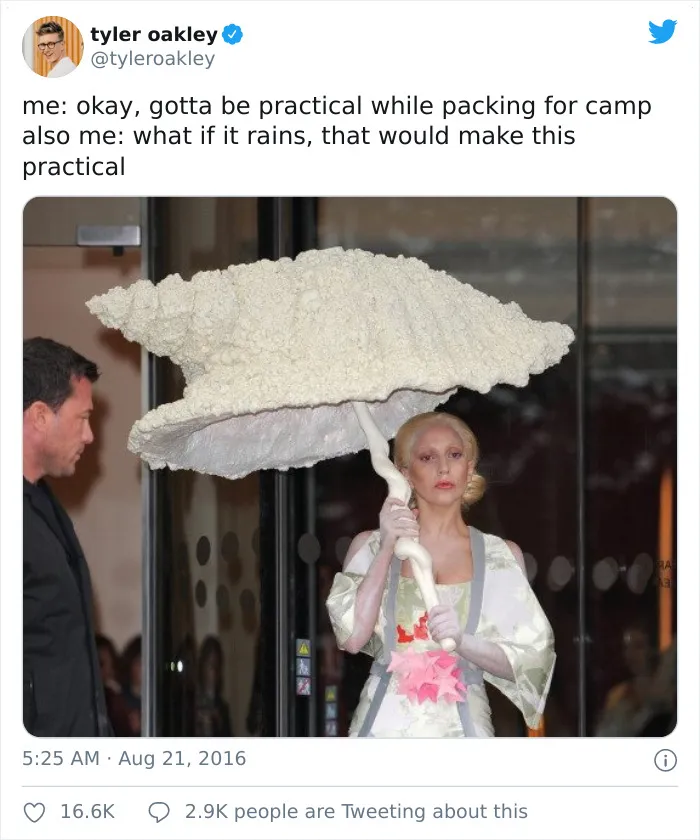 30 Funny Tweets By Chronic Overpackers