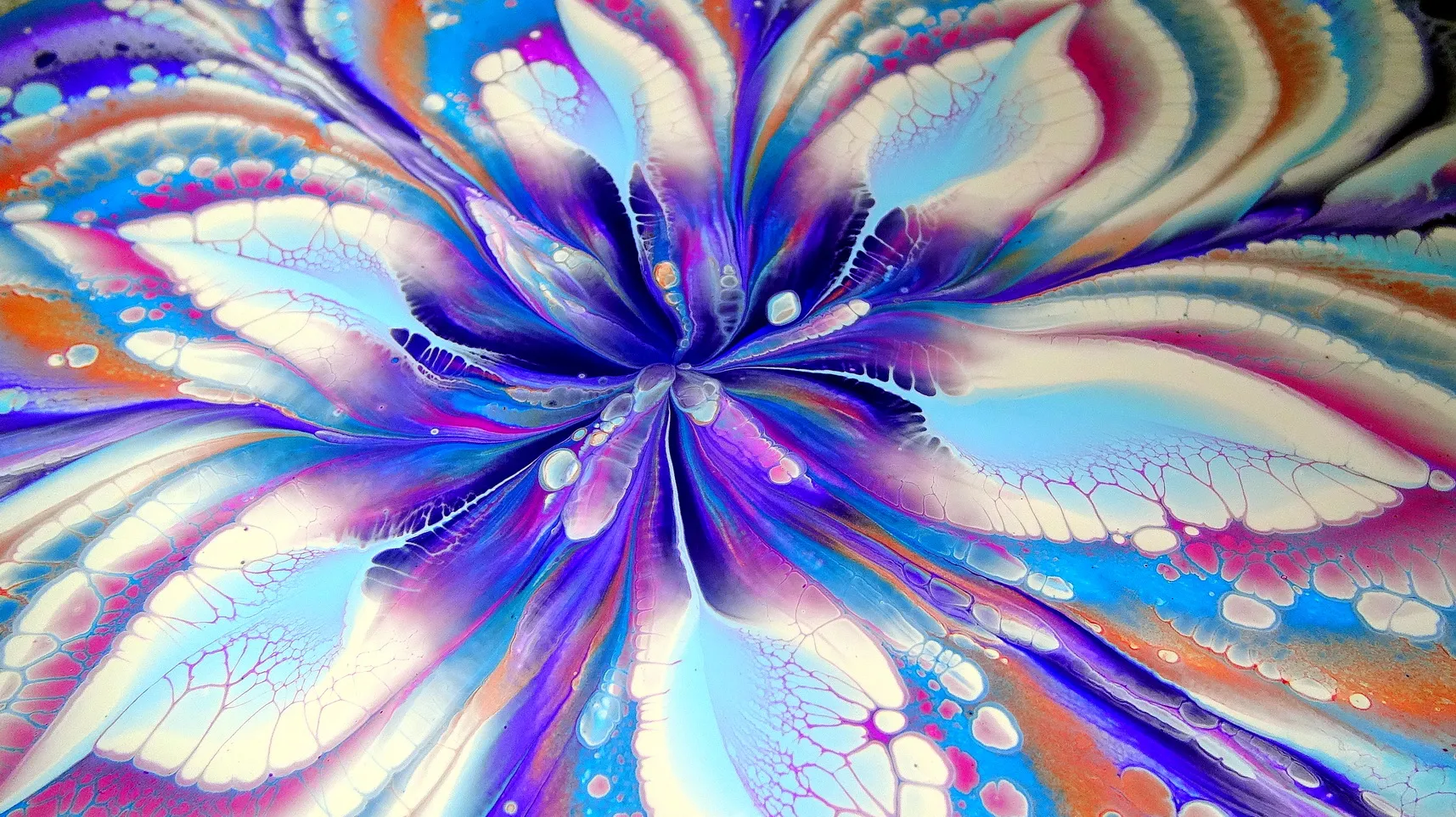 Reverse Flower Dip On Round Canvas ~ Acrylic Spin Flower Painting ~ Step By Step