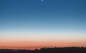 I Created A Project Where I Draw In The Night Sky Using Drones And Light (10 Pics)