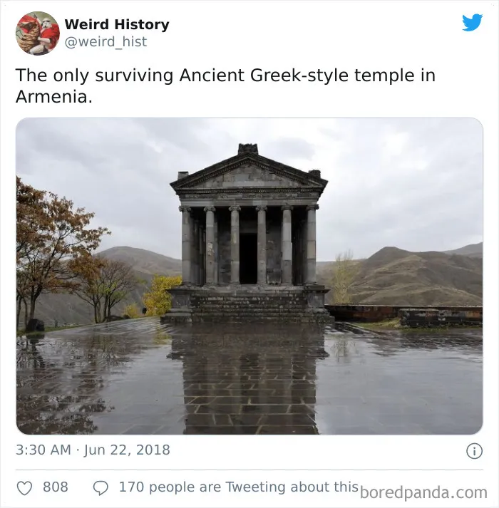 'Weird History' Is An Account That Shares Interesting, Odd, And Funny Things That Happened Throughout History
