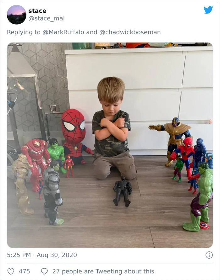 Kids Are Honoring Late Black Panther With Action Figure Memorials And Here Are 20 Of The Most Heartbreaking Photos