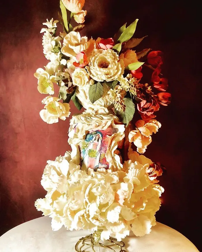 42 Incredible Cakes By Julie Simon That Are Difficult To Believe Are Made Entirely Out Of Sugar 