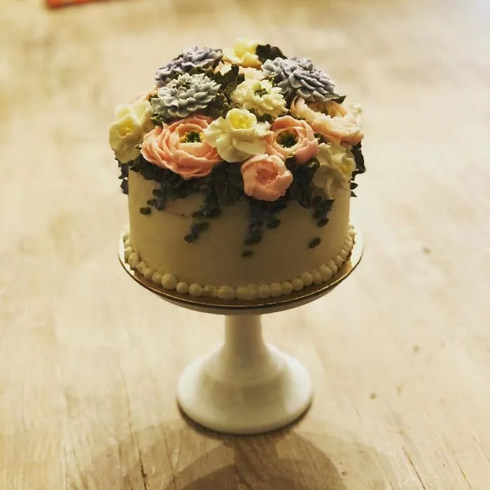 42 Incredible Cakes By Julie Simon That Are Difficult To Believe Are Made Entirely Out Of Sugar 