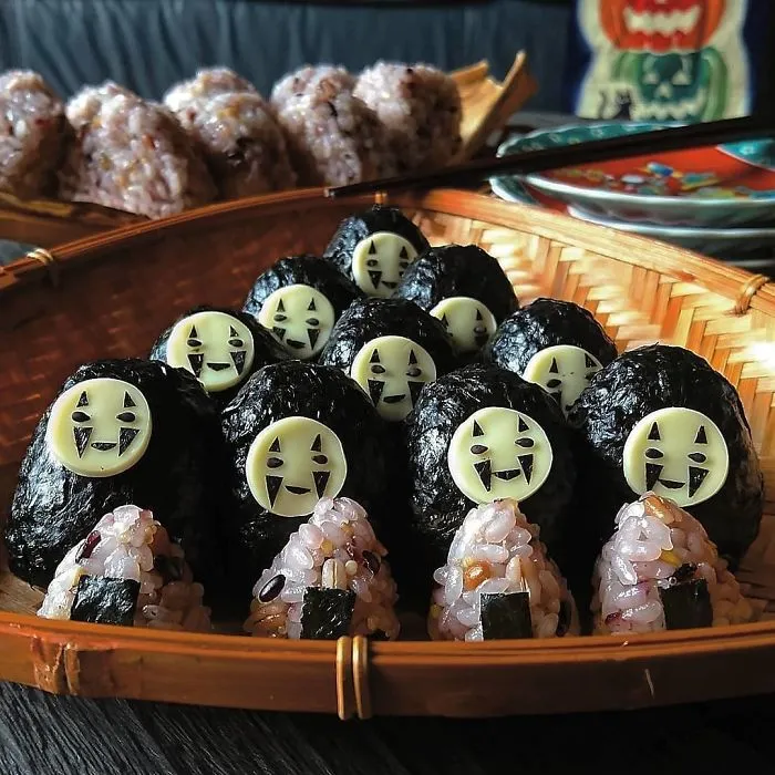Mom Of Three From Japan Comes Up With Incredibly Creative Meals For Her Kids (30 Pics)