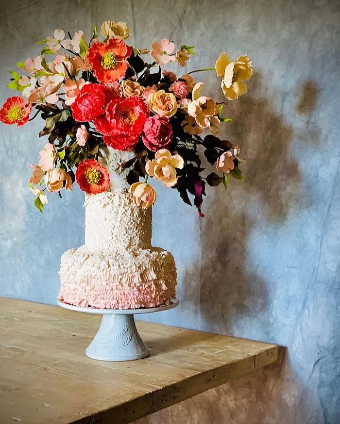 42 Incredible Cakes By Julie Simon That Are Difficult To Believe Are Made Entirely Out Of Sugar 