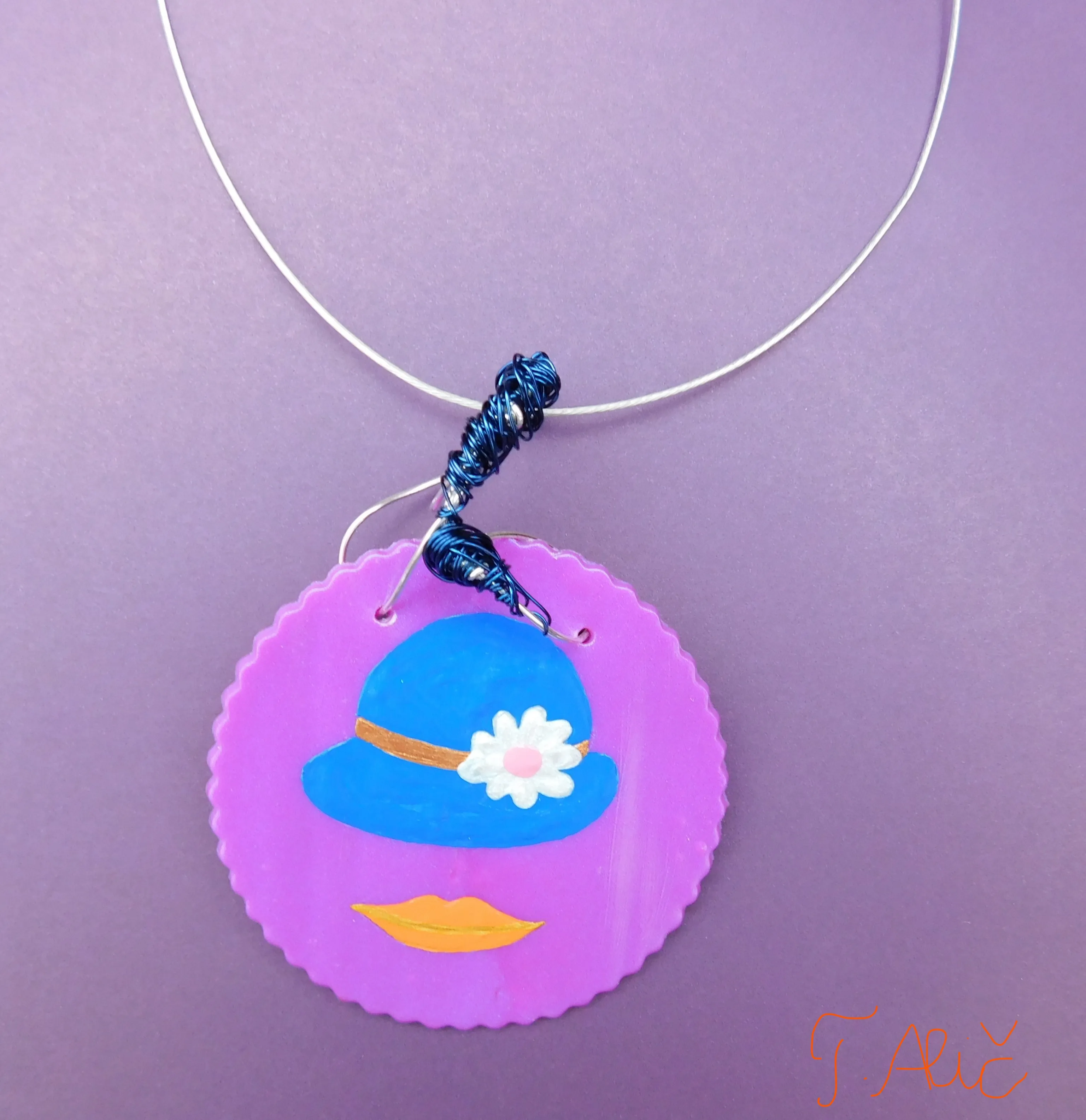 Handmade Necklace: Lady With A Hat