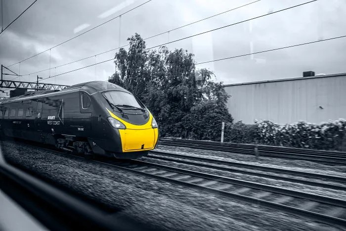 Traveling To London In Social Isolation
(My Journey As A Street Photographer)