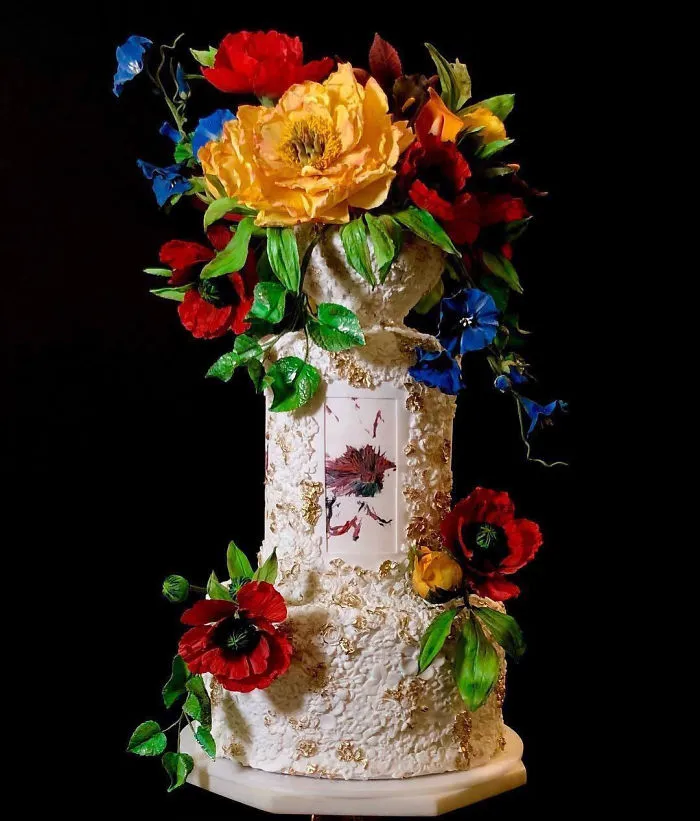 42 Incredible Cakes By Julie Simon That Are Difficult To Believe Are Made Entirely Out Of Sugar 