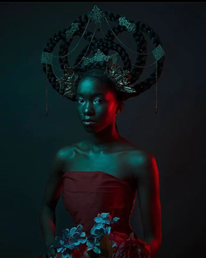 Imágenes increíbles de mujeres negras en sesiones fotográficas de fantasía (30 fotos)