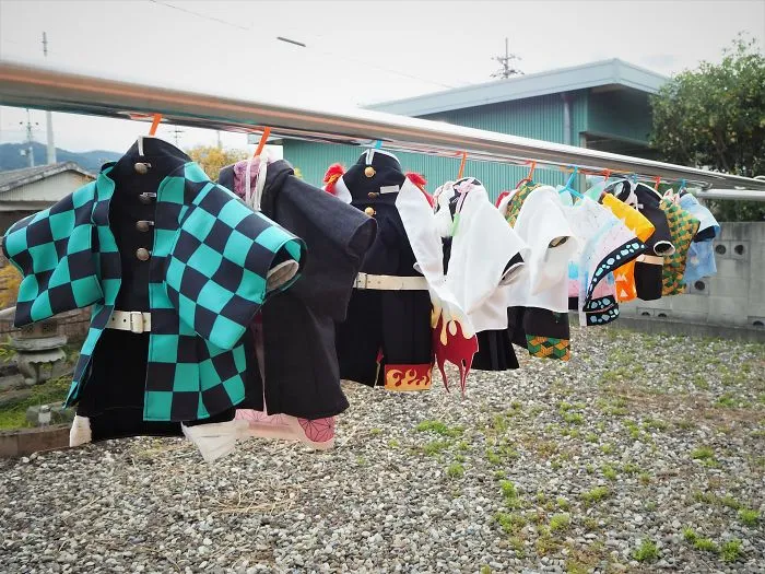 On His Free Time, This Guy Makes Anime Costumes For His Cats And Here Are 35 Of The Coolest Ones