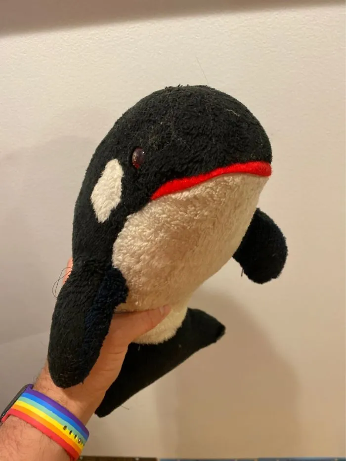 Shamu Loves You