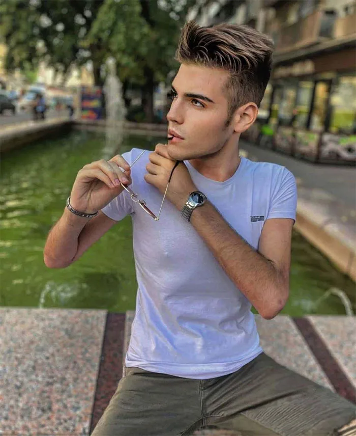 Por esto habría que prohibir instagram