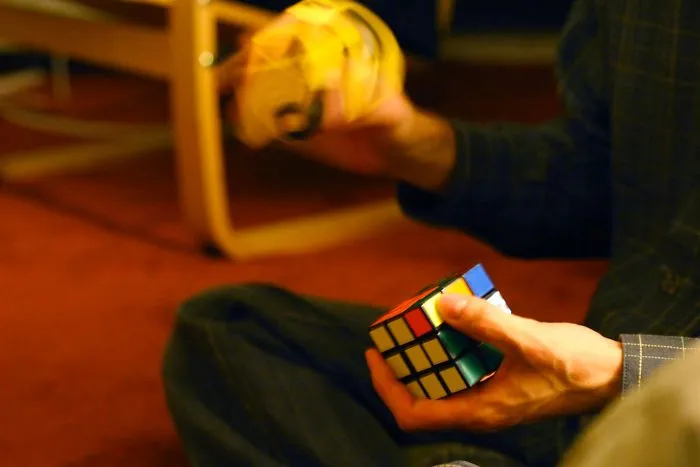 Cubo de Rubik, creado en 1974