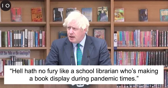 People Notice A Very Specific Book Arrangement Behind Boris Johnson During His Speech, Think The Librarian Did It