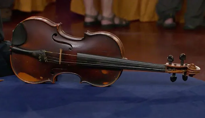Violín de Giuseppe Pedrazzini, 50000$