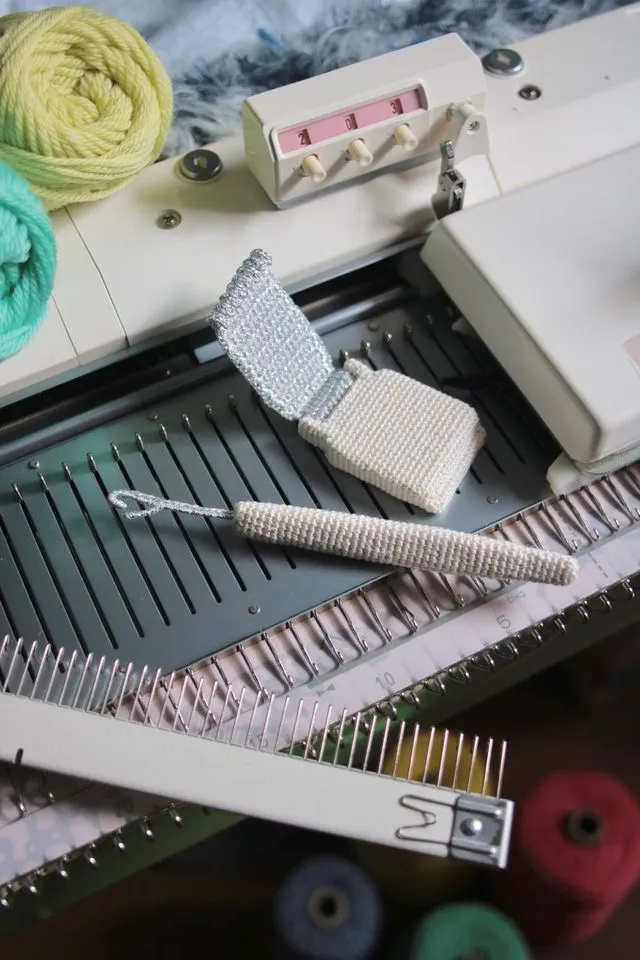 Unusual Crochet: Check Out 203gow’s Meta Knitting Machine Tools ... They Don't Work!