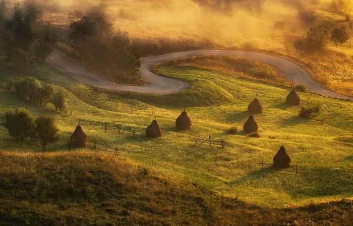 I Spent Summer In My Hometown Maramures, Which Looks Like A Fairy Tale (28 Pics)