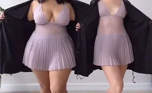Two Friends Show How The Same Outfit Looks On Their Different Body Types (33 New Pics)