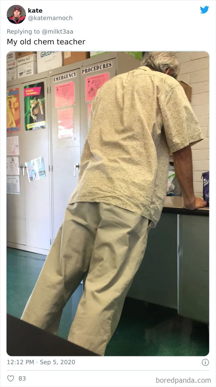 Students Are Sharing Pics Of Teachers Leaning Over And Sitting In The Weirdest Positions In Class (26 Tweets)