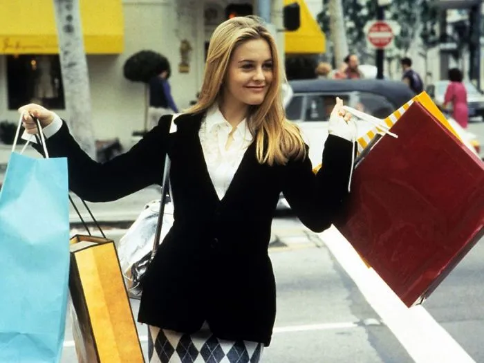Unrealistic-Women-Things-In-Movies