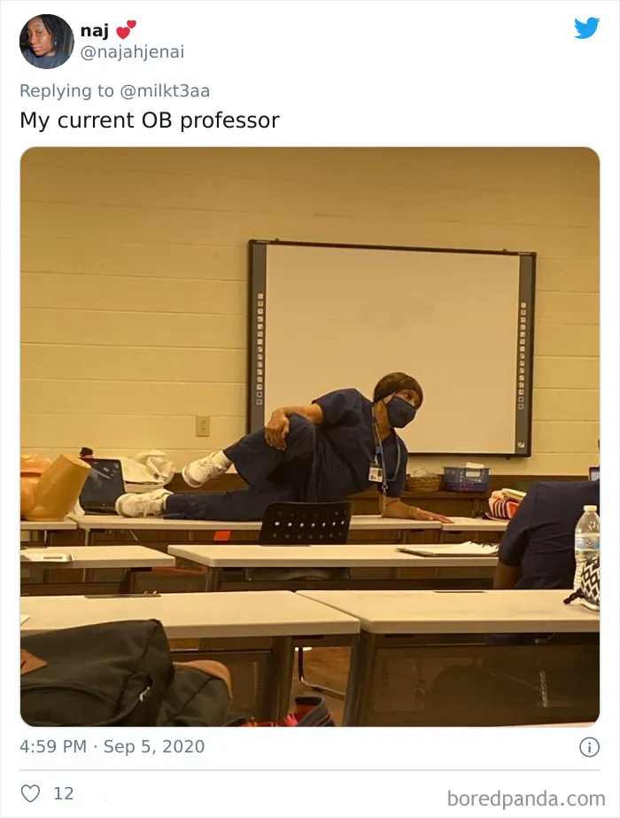 Students Are Sharing Pics Of Teachers Leaning Over And Sitting In The Weirdest Positions In Class (26 Tweets)