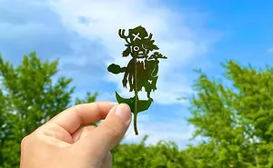 Japanese Artist Made These 30 Cute Vignettes From Leaves