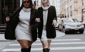 Two Friends Show How The Same Outfit Looks On Their Different Body Types (33 New Pics)
