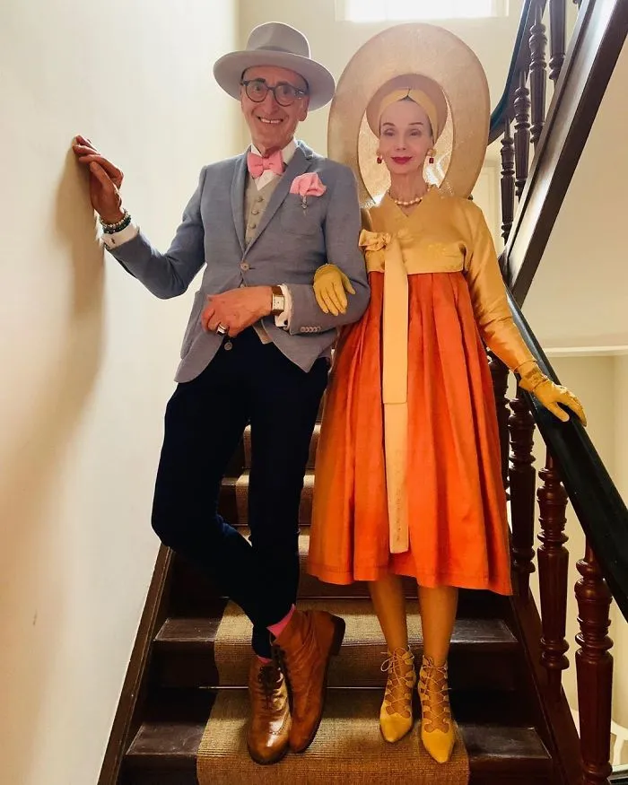 Esta anciana pareja alemana causa sensación cada vez que sale a la calle (30 fotos)