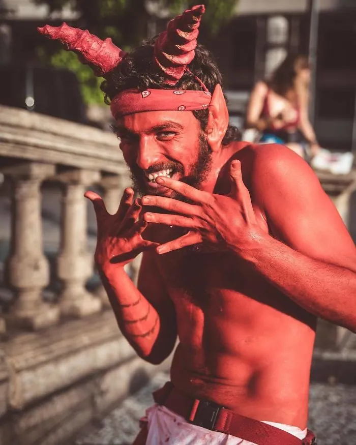 My 59 Photos Of People With The Most Creative Costumes And Makeup Spotted At Rio Carnival