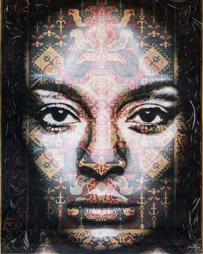 I Use Traditional Persian Rugs As Canvas To Spray-Paint Female Portraits (61 Pics)
