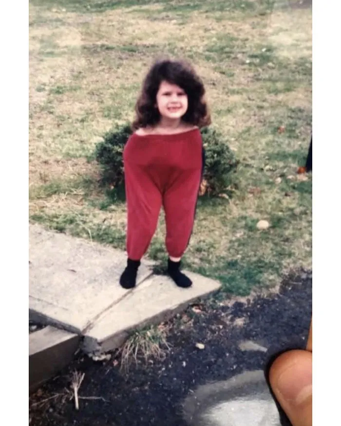 People Submit Their Most Awkward Family Pics To This Instagram Account, And Here Are 50 Of The Funniest Ones