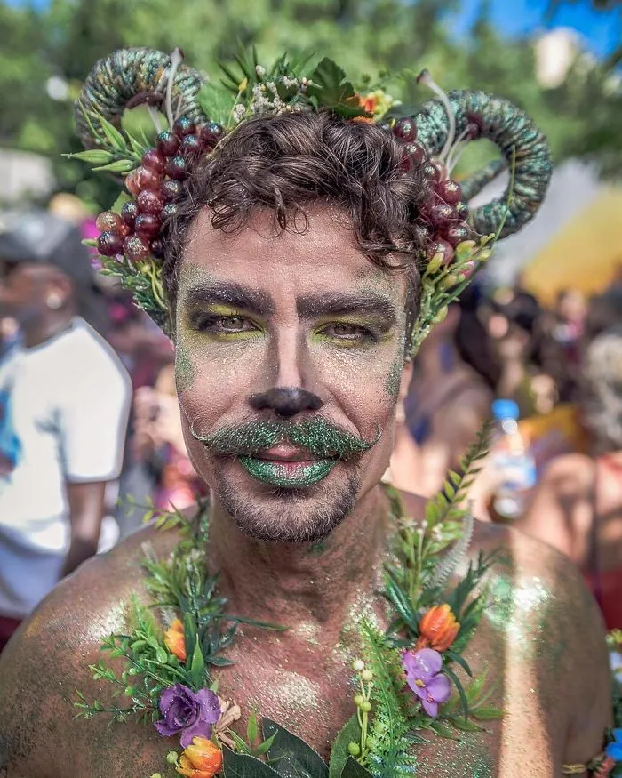 My 59 Photos Of People With The Most Creative Costumes And Makeup Spotted At Rio Carnival