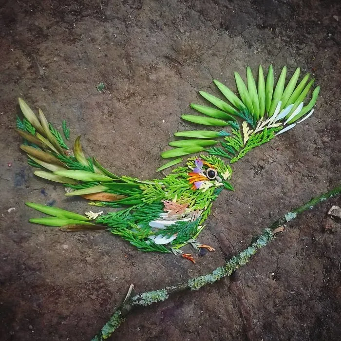 Artist Uses Leaves And Flowers To Create Mesmerizing Bird Portraits (30 Pics)