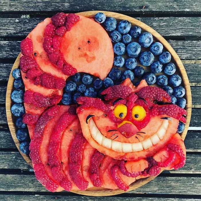 I Turn Food Into Art To Make My Sons Eat More Fruit And Veggies (70 Pics)