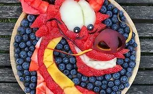 I Turn Food Into Art To Make My Sons Eat More Fruit And Veggies (70 Pics)