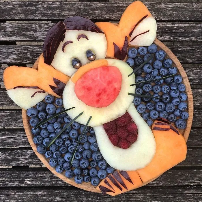 I Turn Food Into Art To Make My Sons Eat More Fruit And Veggies (70 Pics)