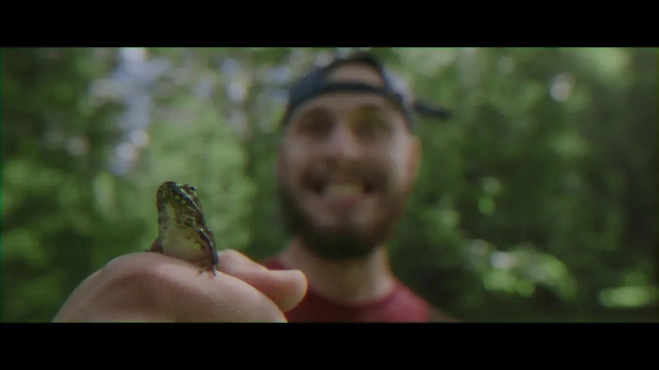 If You Think Frogs Are Awesome .. Watch
