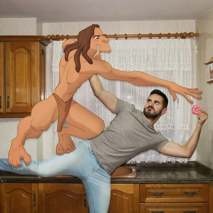 Guy Edits Disney Characters Into His Photos And The Result Looks Like They're Having A Blast (30 Pics)