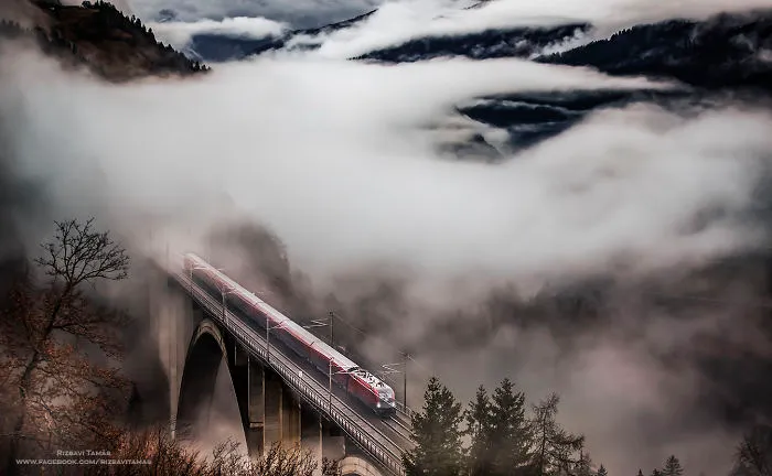 I Spent Five Years Taking Train Pictures In Exciting Places (65 Pics)
