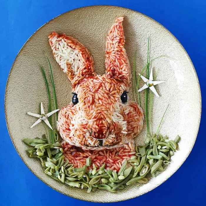 Kids Encourage Their Mom To Post Her Food Art On The Internet, And She Goes Viral (30 Pics)