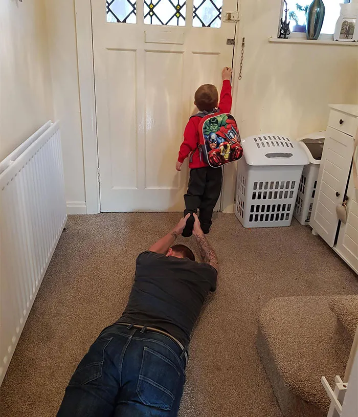 El primer día de cole de mi hijo. Lo llevo bien