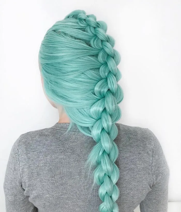 Hairstyles-Patterns-Teenager-Milena-Germany