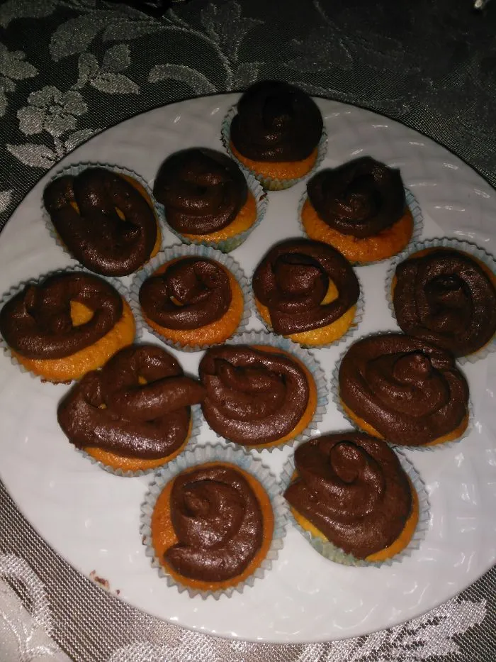 I Tried To Make Cupcakes... And They Look Like Poop. Literally