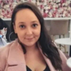 Mirna Huhoja-Dóczy