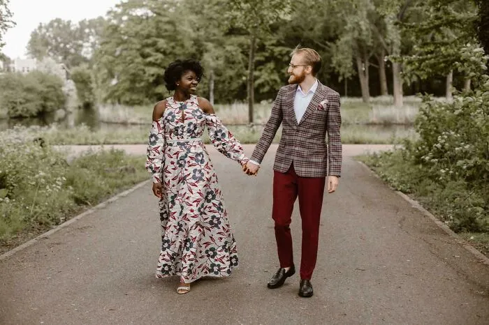 Made A Non Conventional Wedding Dress! V9296