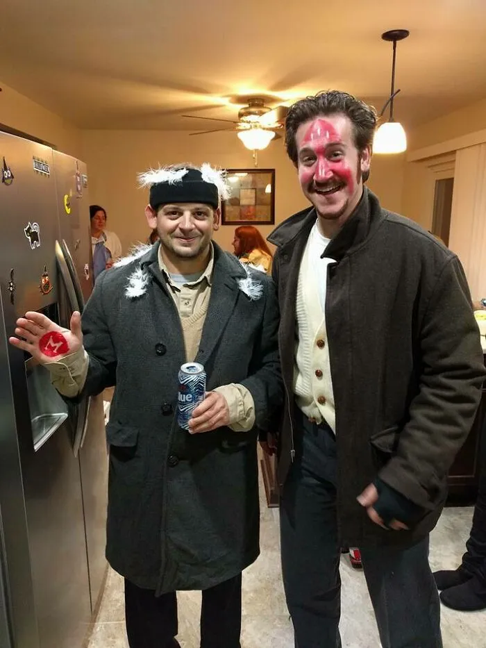 Harry y Marv vinieron a una fiesta de Halloween