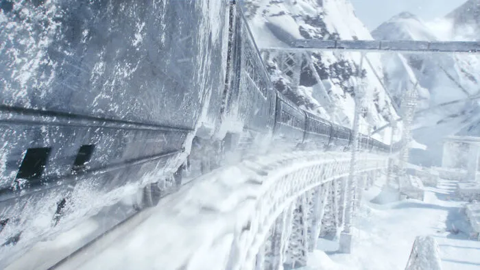 30 People Respond To "What Are Some Plot Holes So Big You Can Drive A Truck Through?"